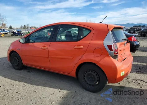 2013 Toyota Prius C from USA, damaged, VIN JTDKDTB37D1039593